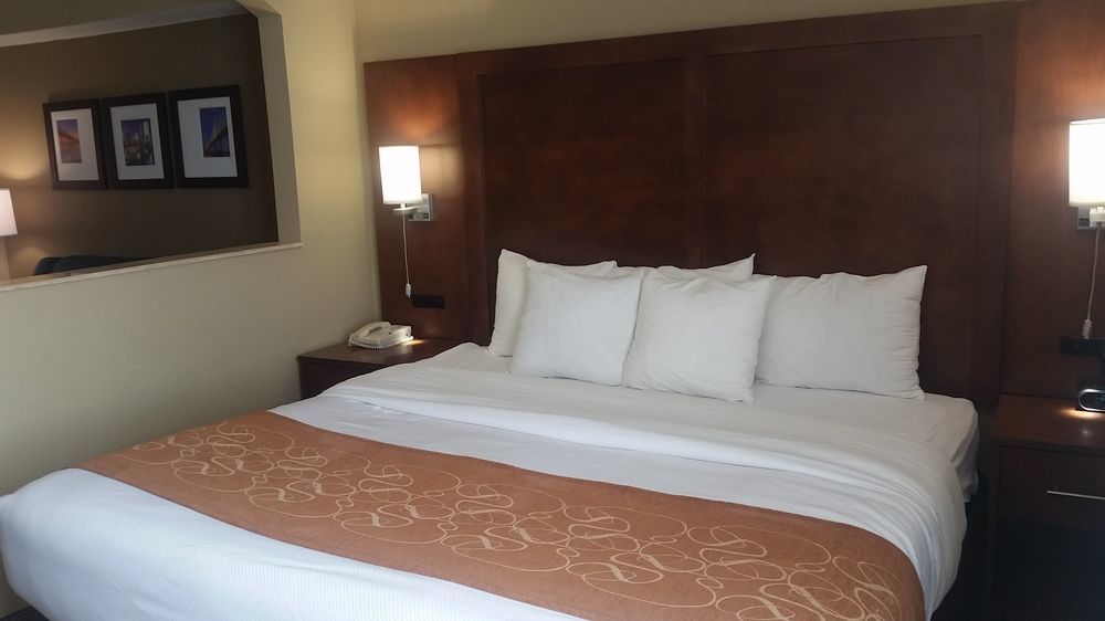 Comfort Suites Baymeadows Near Butler Blvd Jacksonville Zewnętrze zdjęcie