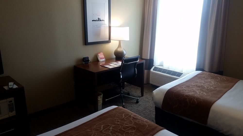 Comfort Suites Baymeadows Near Butler Blvd Jacksonville Zewnętrze zdjęcie
